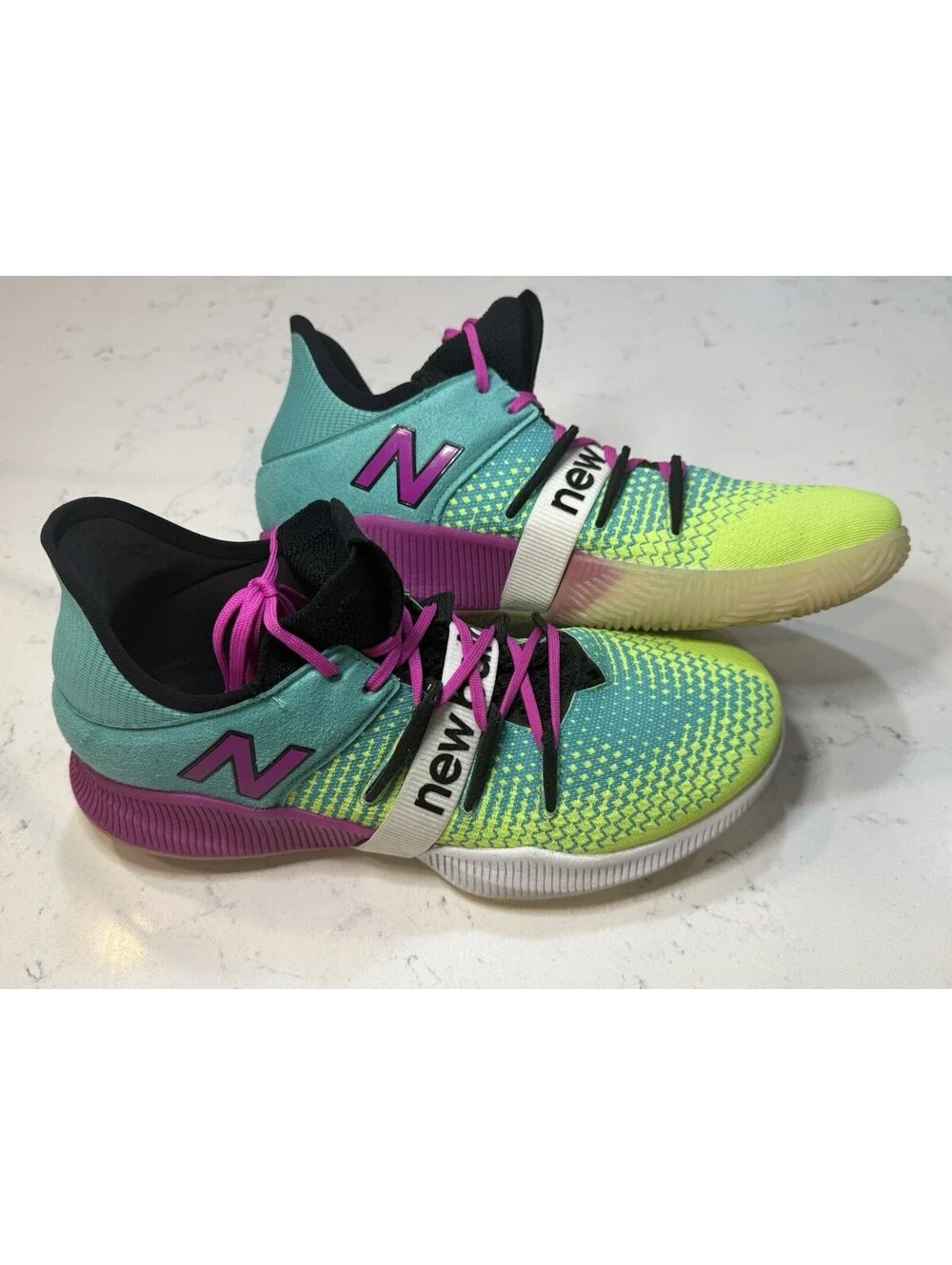 New Balance OMN1S LOW TIDE POOL Mens Size 10 Drippy Basketball Sneakers Neon